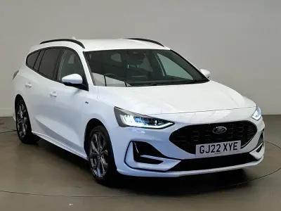 Used Ford Focus ST-Line 125 HP (91 kW) 2022 White Estate