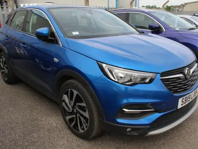 Used Vauxhall Grandland X Elite 130 HP (95 kW) 2019 Blue SUV