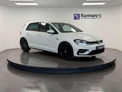 Used VW Golf VII R-line 150 HP (110 kW) 2017 White Hatchback