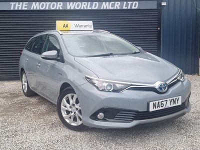 Toyota Auris Hybrid