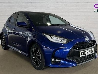 Used Toyota Yaris Hybrid Design 116 HP (85 kW) 2022 Blue