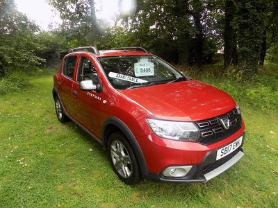 Used Dacia Sandero Ambiance 90 HP (66 kW) 2017 Red Hatchback