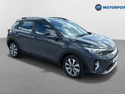 Begagnad Kia Stonic 101 HK (74 kW) 2023 Grå SUV