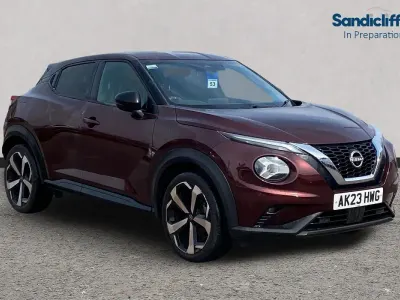 Used Nissan Juke Tekna 114 HP (83 kW) 2023 Red SUV