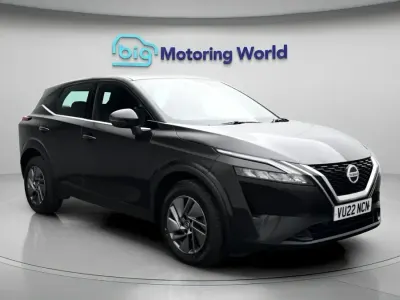 Used Nissan Qashqai Acenta Premium 140 HP (102 kW) 2022 Black SUV