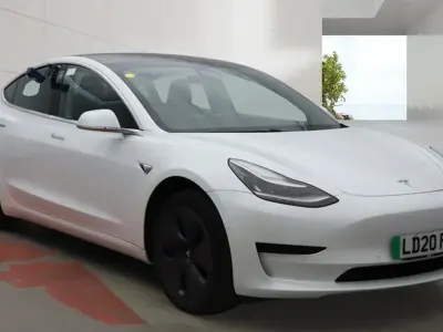 Used Tesla Model 3 Standard Range Plus 239 kW (325 HP) 2020 Sedan