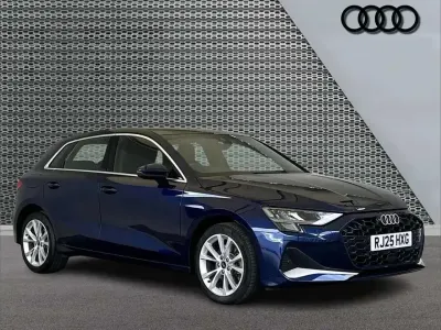 Used Audi A3 e-tron Sport 200 HP (147 kW) 2025 Blue Hatchback
