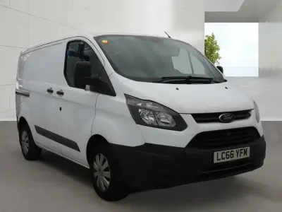 Used Ford Transit Custom 105 HP (77 kW) 2016 White Van