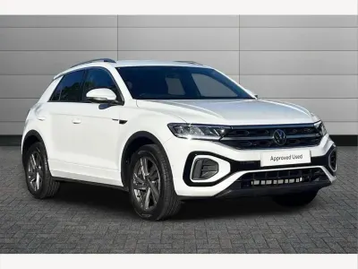 Used VW T-Roc R-line 150 HP (110 kW) 2023 Pure white SUV