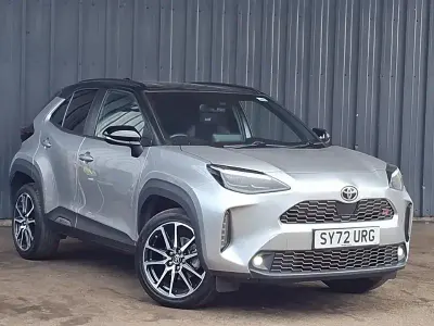 Used Toyota Yaris Hybrid Sport 116 HP (85 kW) 2022 Silver Estate
