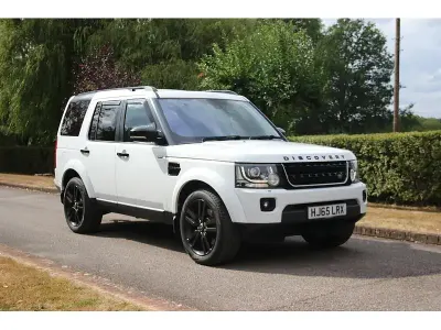 Used Land Rover Discovery 4 HSE Luxury 251 HP (184 kW) 2015 White SUV