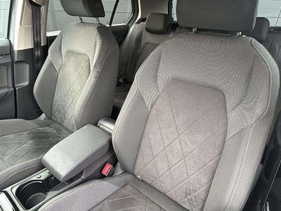 Used VW Golf VIII Edition 128 HP (94 kW) 2023 Grey Hatchback