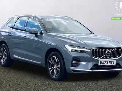 Used Volvo XC60 Core 349 HP (256 kW) 2022 Grey SUV