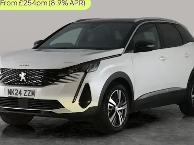 Używany Peugeot 3008 Allure+ 136 KM (100 kW) 2023 Biały SUV