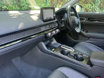 Używany Honda Civic Advance 2023 Czarny Hatchback