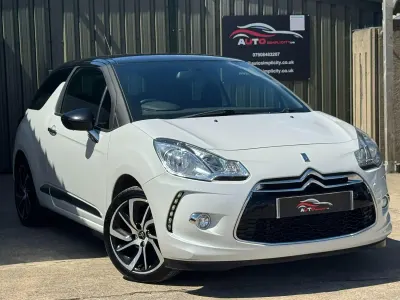 Used Citroën DS3 PureTech 2015 White Hatchback
