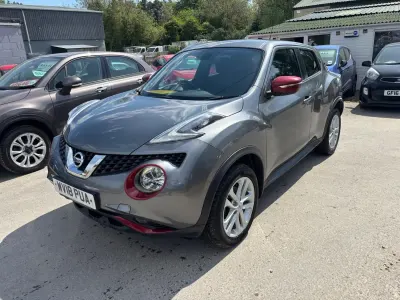 Usado Nissan Juke N-Connecta 2018 Cinzento SUV