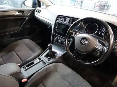 Used VW Golf VII Edition 130 HP (95 kW) 2020 Blue Hatchback