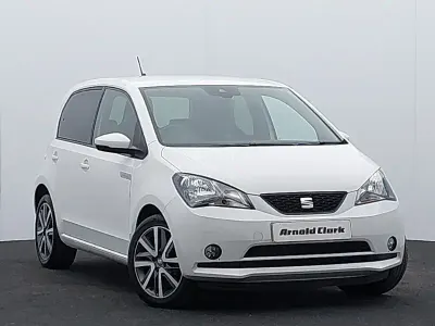 Begagnad Seat Mii Electric 61 kW (83 HK) 2020 Vit Halvkombi