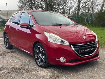 Used Peugeot 208 Allure 2014 Red Hatchback