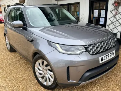 Used Land Rover Discovery 5 S 300 HP (220 kW) 2023 Grey SUV