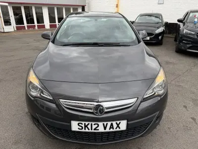 Used Vauxhall Astra GTC Sport 140 HP (102 kW) 2012 Grey Coupe