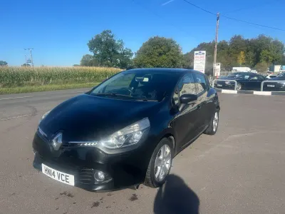 Used Renault Clio Dynamique 75 HP (55 kW) 2014 Black Hatchback