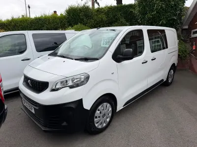 Used Peugeot Expert Premium 145 HP (106 kW) 2022 White Van