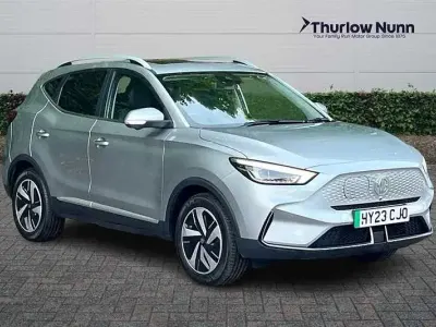 Używany MG ZS Trophy 114 kW (156 KM) 2023 Srebrny SUV