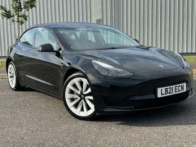 Used Tesla Model 3 Standard Range Plus 366 kW (498 HP) 2021 Sedan