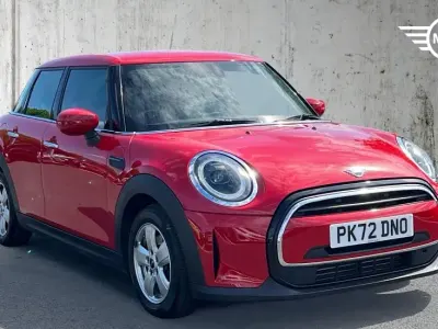 Used Mini Cooper Classic 134 HP (98 kW) 2022 Red Hatchback