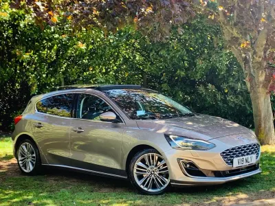 Usado Ford Focus Vignale 150 HP (110 kW) 2019 Prateado Citadino