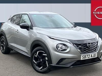 Usado Nissan Juke N-Connecta 143 HP (105 kW) 2023 Prateado SUV