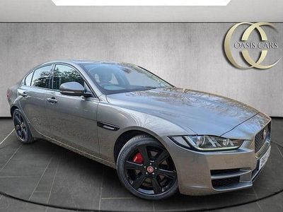 Used Jaguar XE Portfolio 200 HP (147 kW) 2018 Grey Sedan