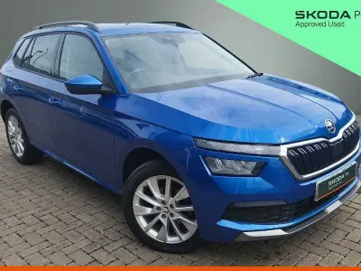 Used Skoda Kamiq SE Drive 70 HP (51 kW) 2023 Race blue metallic SUV
