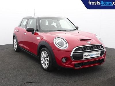 Used Mini Cooper S Classic 192 HP (141 kW) 2020 Red Hatchback