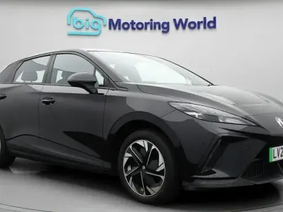 Used MG MG4 EV SE 319 kW (435 HP) 2023 Black Hatchback