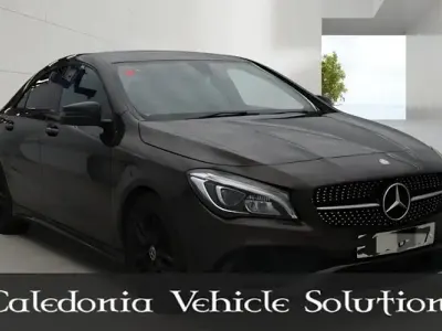 Begagnad Mercedes CLA200 AMG line 136 HK (100 kW) 2017 Brun Sedan