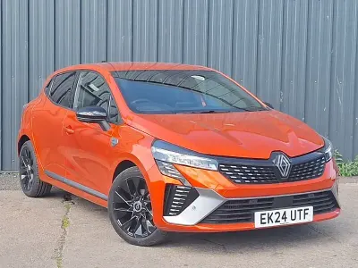 Used Renault Clio Esprit Alpine 90 HP (66 kW) 2024 Orange Hatchback