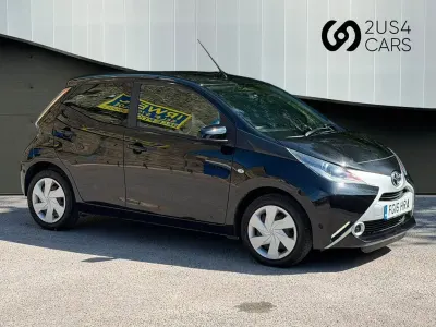Used Toyota Aygo X-play 68 HP (50 kW) 2016 Black Hatchback
