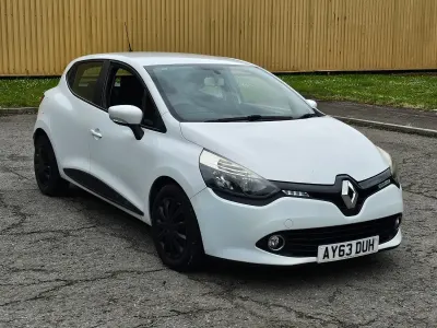 Used Renault Clio IV Expression+ 2013 White Hatchback