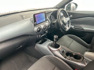 used Nissan Juke 1.0 DIG-T N-Connecta 5-Door Hatchback