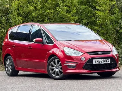 Used Ford S-MAX Titanium X 163 HP (119 kW) 2012 Red MPV