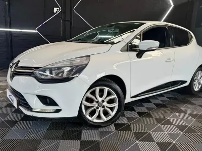 Usado Renault Clio IV Dynamique 75 CV (55 kW) 2017 Blanco Utilitario