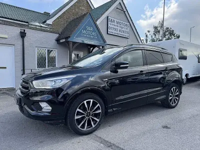 Begagnad Ford Kuga ST-Line 180 HK (132 kW) 2019 Svart SUV