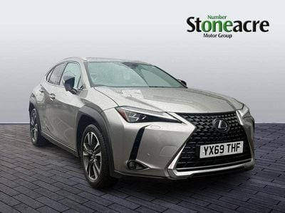 Used Lexus UX 250h 180 HP (132 kW) 2019 Silver SUV