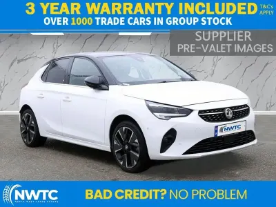 Used Vauxhall Corsa-e Elite 100 kW (136 HP) 2022 White Hatchback