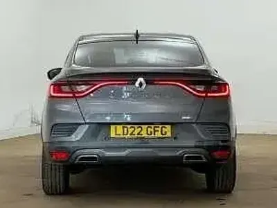 Begagnad Renault Arkana R.S. 142 HK (104 kW) 2022 Grå SUV