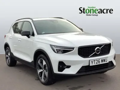 Novo Volvo XC40 Plus 2026 Branco SUV