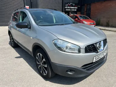 Used Nissan Qashqai 360º 2013 Silver SUV